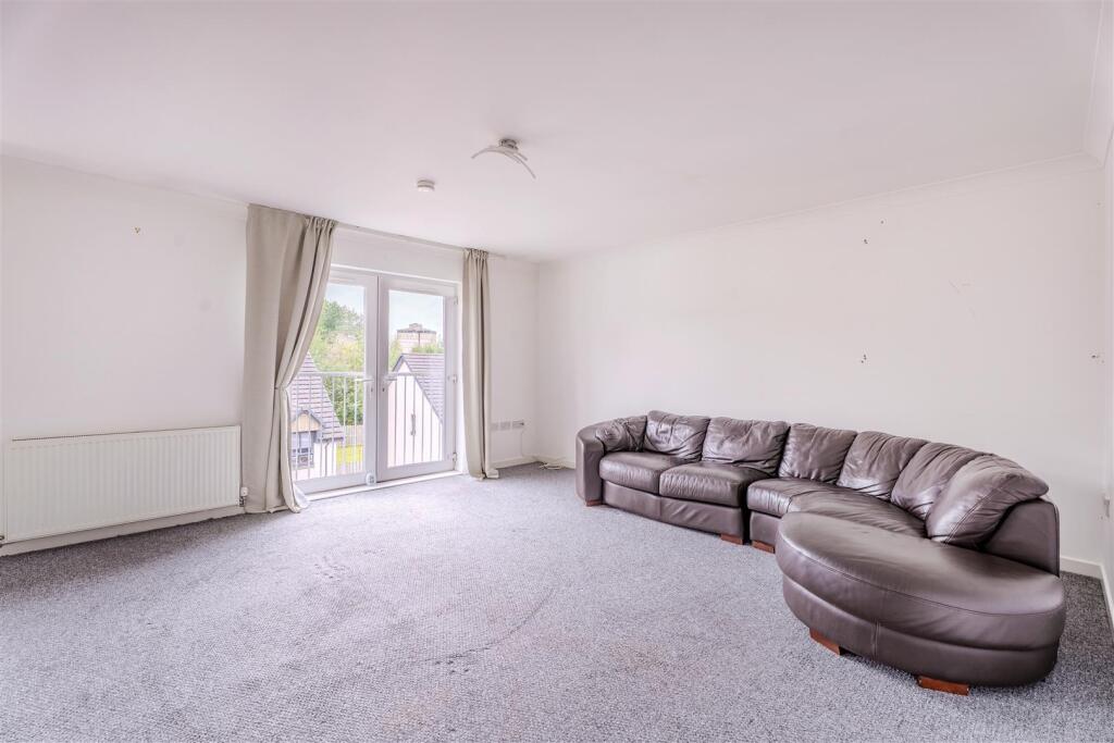 Apartment in Motherwell, Shieldmuir, Flemington - View 5