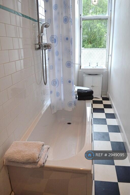 Main image of property: Garrioch Crescent, Glasgow, G20