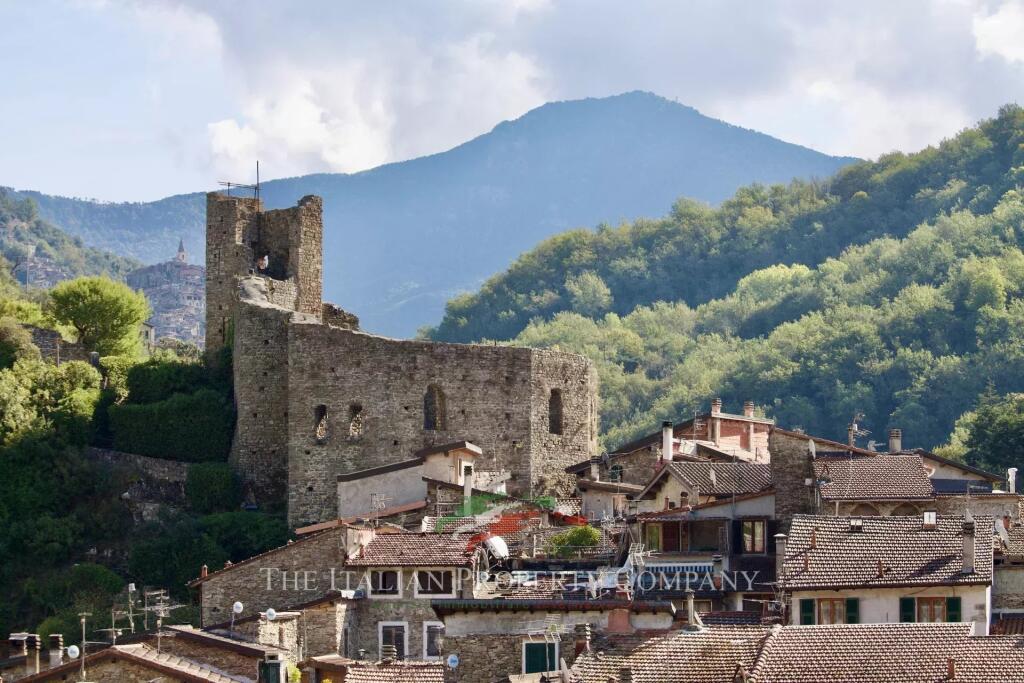 Main image of property: Liguria, Imperia, Isolabona