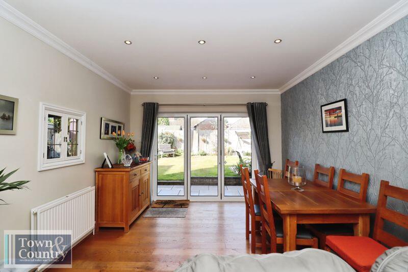 Albert Road, Brightlingsea CO7 - View 5