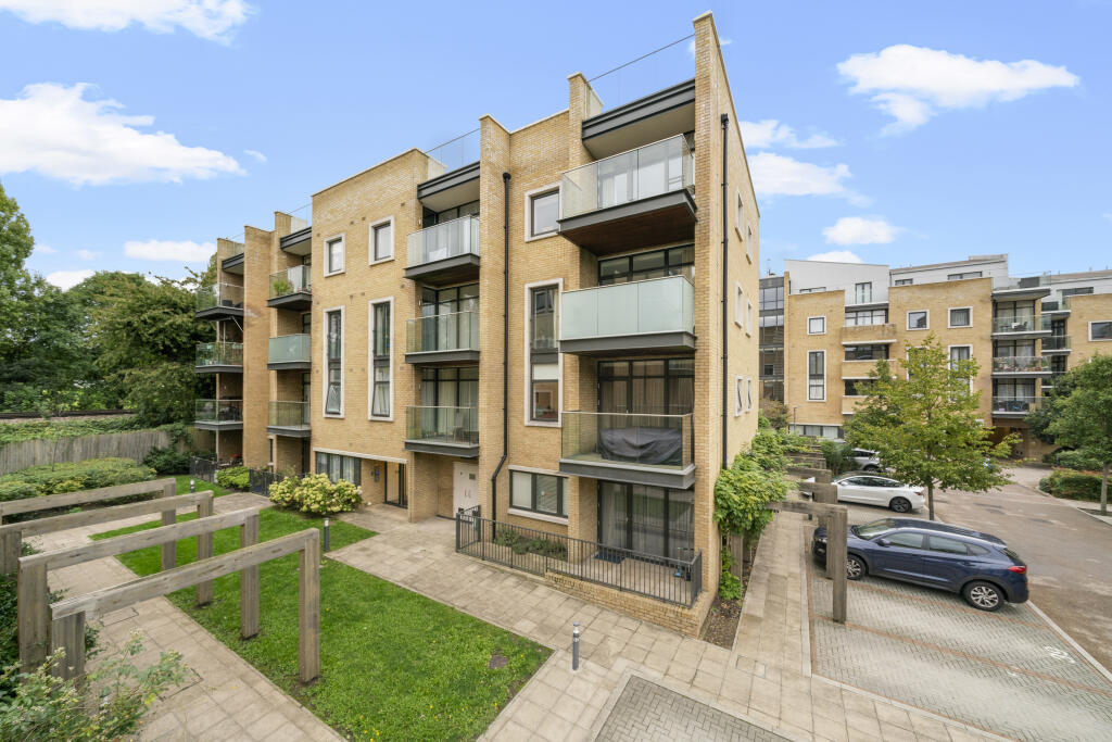 Apartment in Twickenham