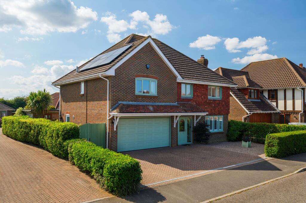 5-bed detached on Webster Way, Hawkinge, CT18, £675,000