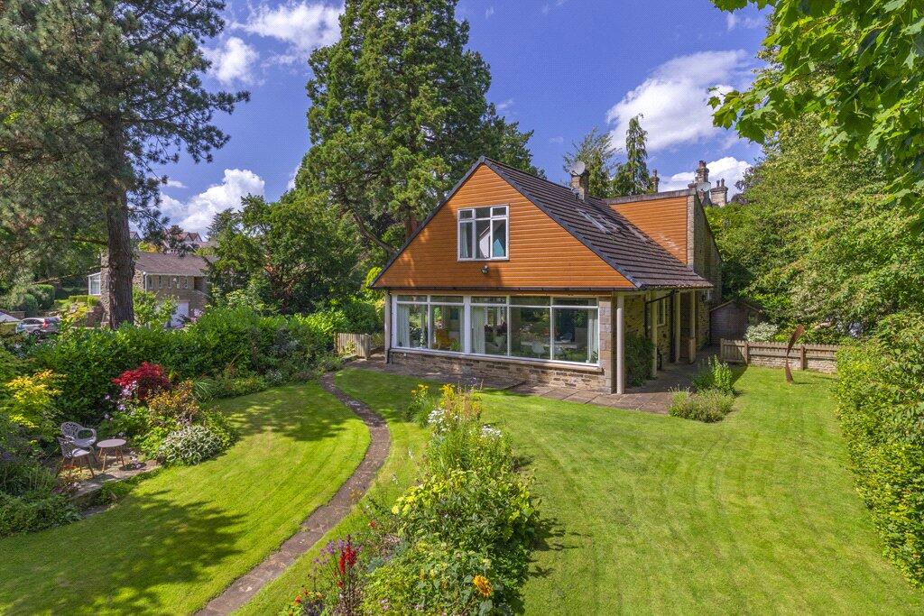 Main image of property: Raikes End, 1 Grassington Road, Skipton, North Yorkshire, BD23 1LL
