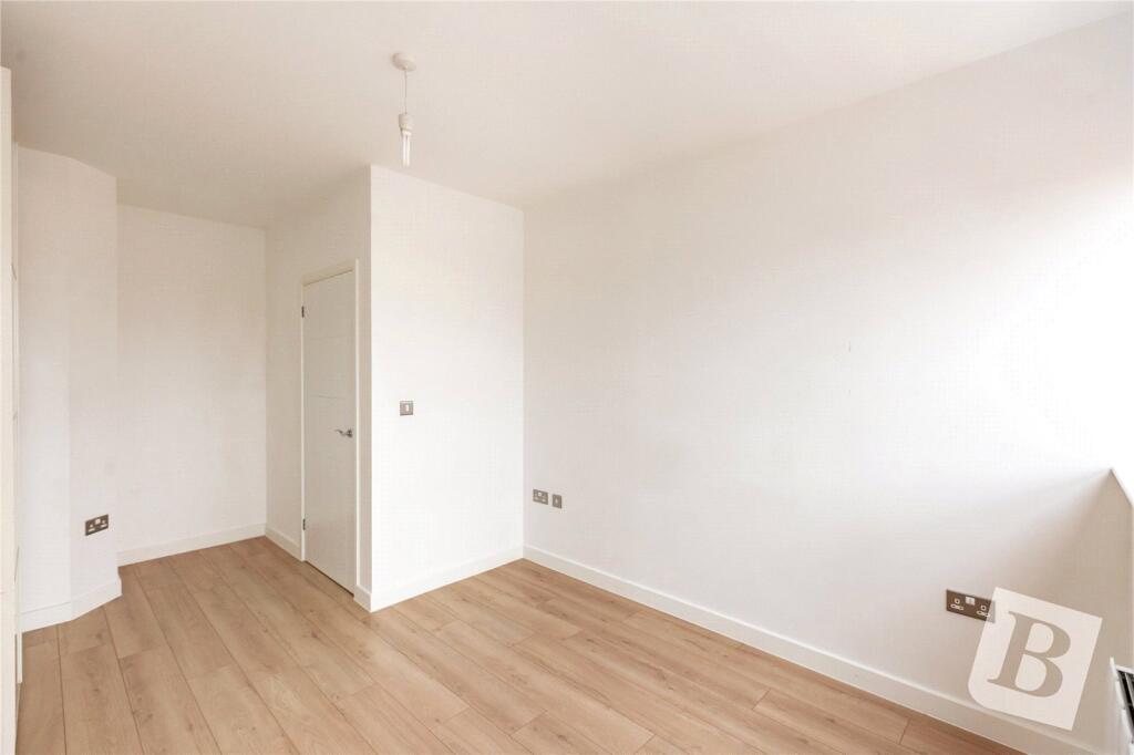Apartment in Chelmsford - View 5