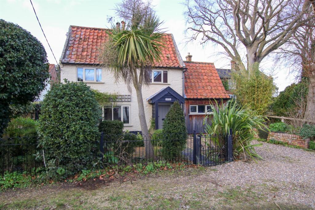 Main image of property: The Street, Wenhaston,