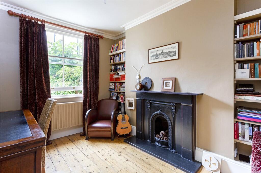 Berkeley Road, Tunbridge Wells, TN1 - Más