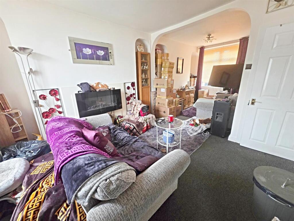 House in Ferndale, Blaenllechau - View 3