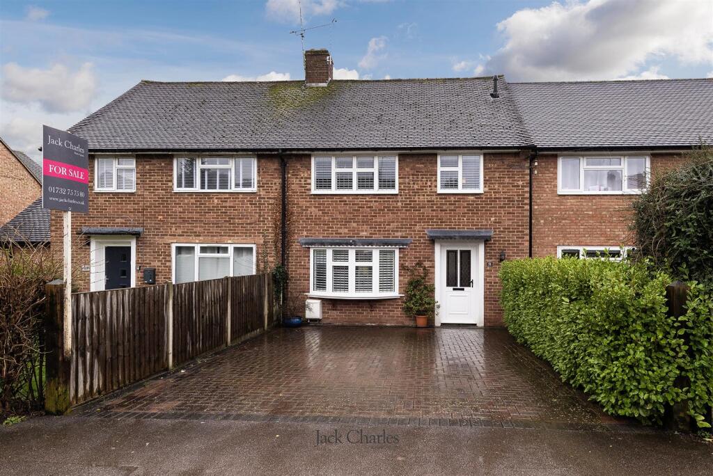 Main image of property: Collet Road, Kemsing, Sevenoaks