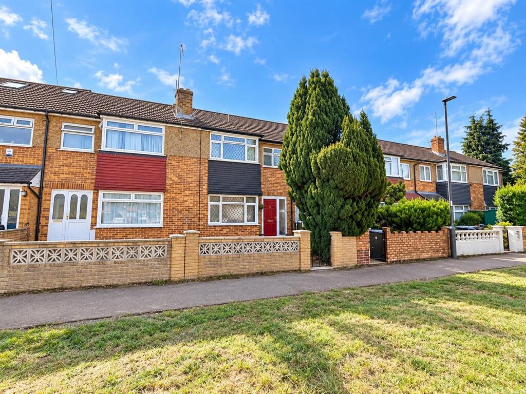 Main image of property: Fouracres, Enfield
