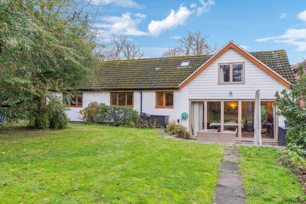 Main image of property: Meadow Road, Great Gransden, Sandy, SG19