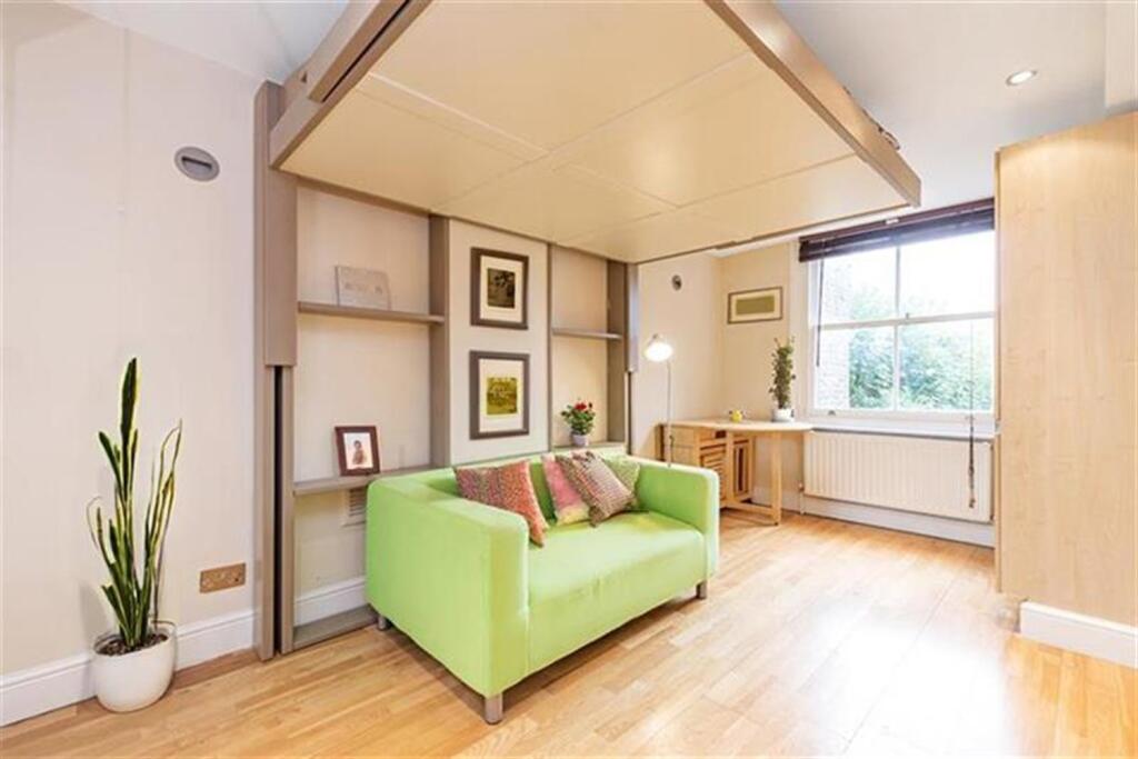 Main image of property: Clanricarde Gardens, W2