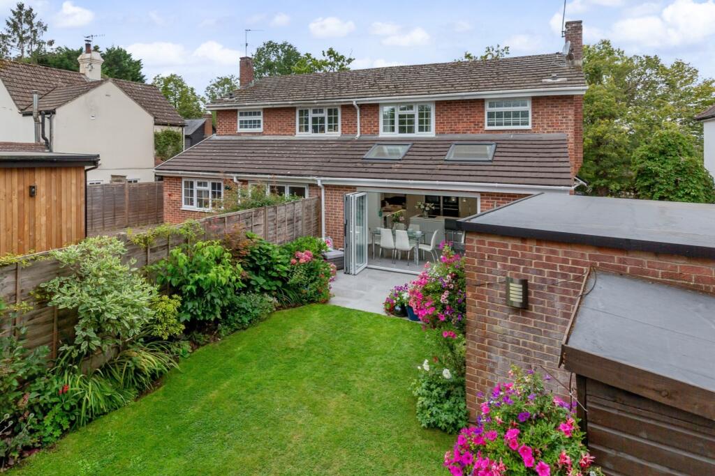 Main image of property: New House Lane, Redhill, Surrey, RH1