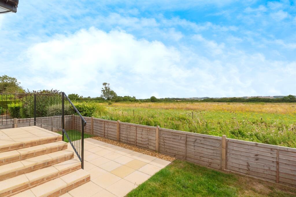 Allington Gardens, Allington, Grantham, Grantham