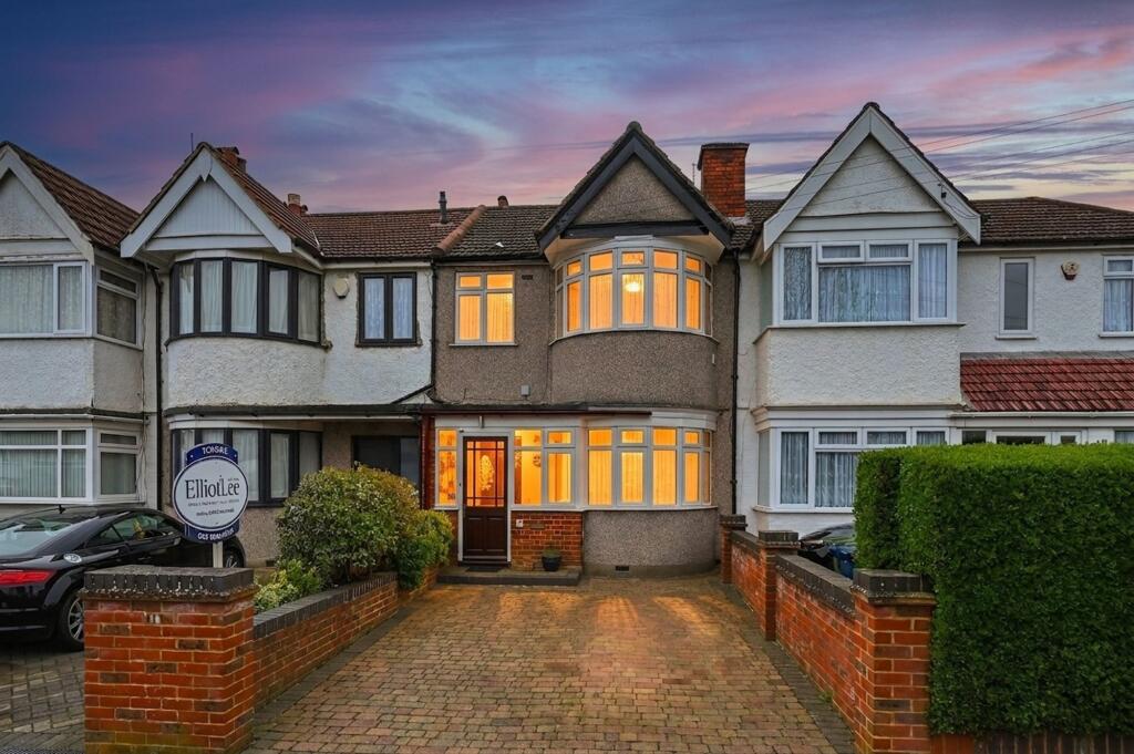 Main image of property: Spinnells Road, Harrow, HA2