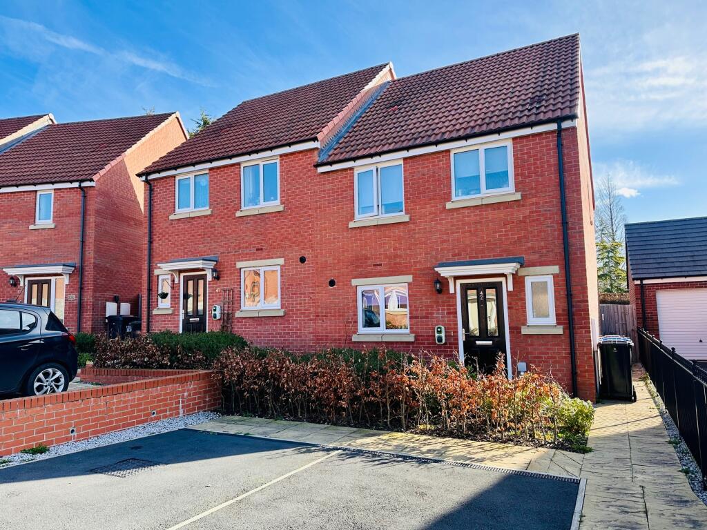 Main image of property: Grainbeck Rise, Killinghall, HARROGATE