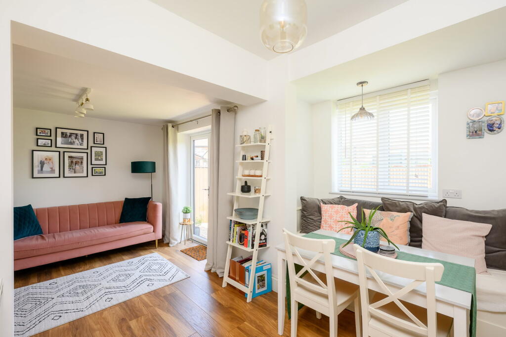 House in York - View 3