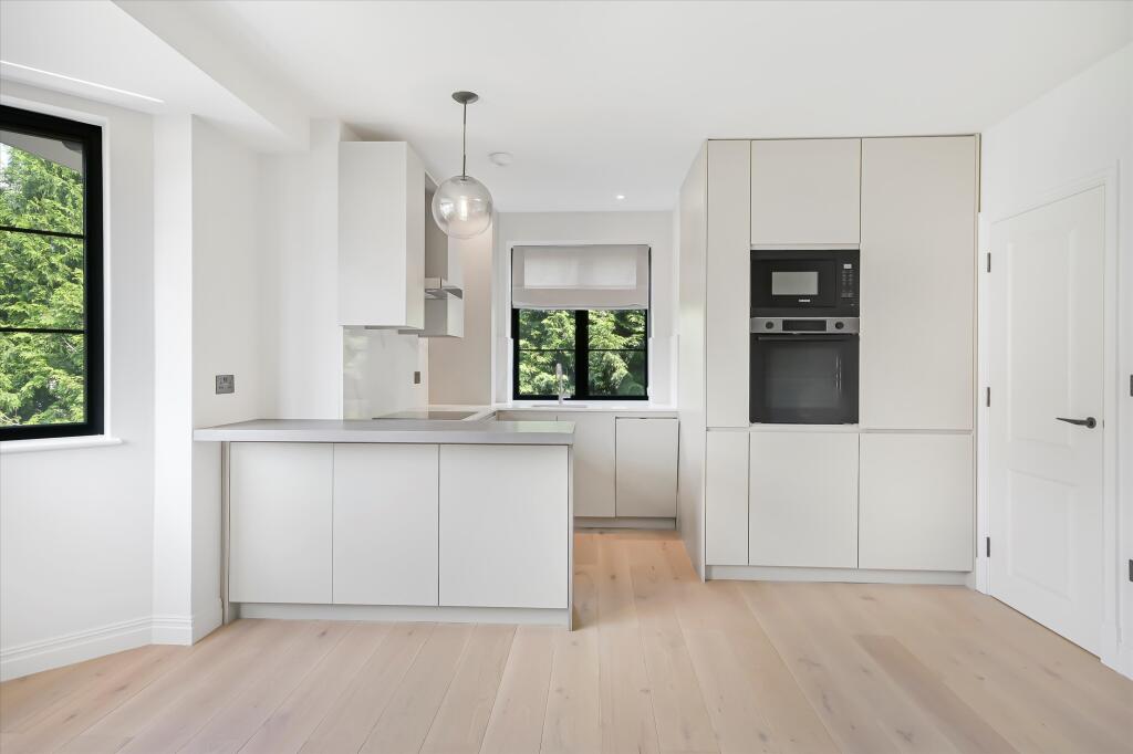 Main image of property: Hampstead Gardens, London NW11