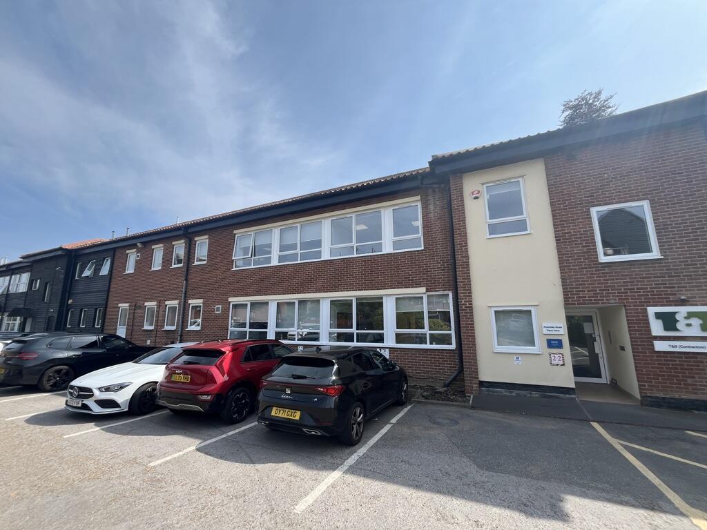 2 Place Farm, Wheathampstead, St. Albans, Hertfordshire