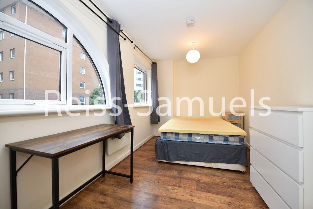 5 bedroom terraced house for rent