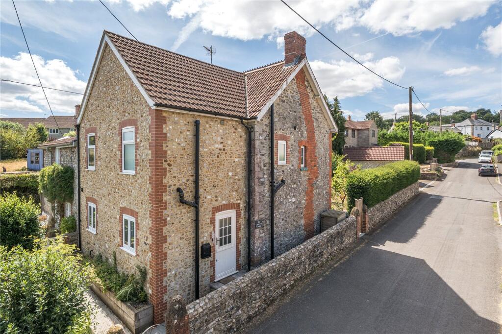 House in Taunton - View 2
