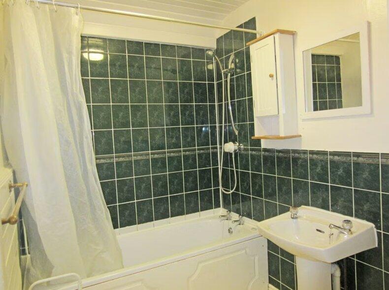 Apartment in Edinburgh - View 5