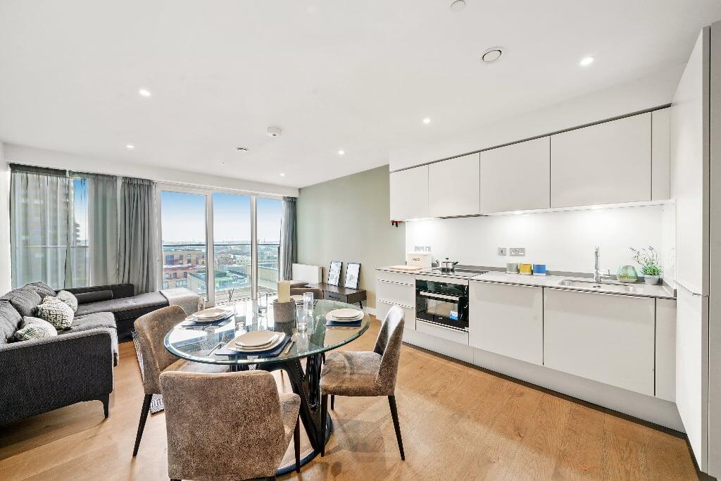 Apartment in London - View 5