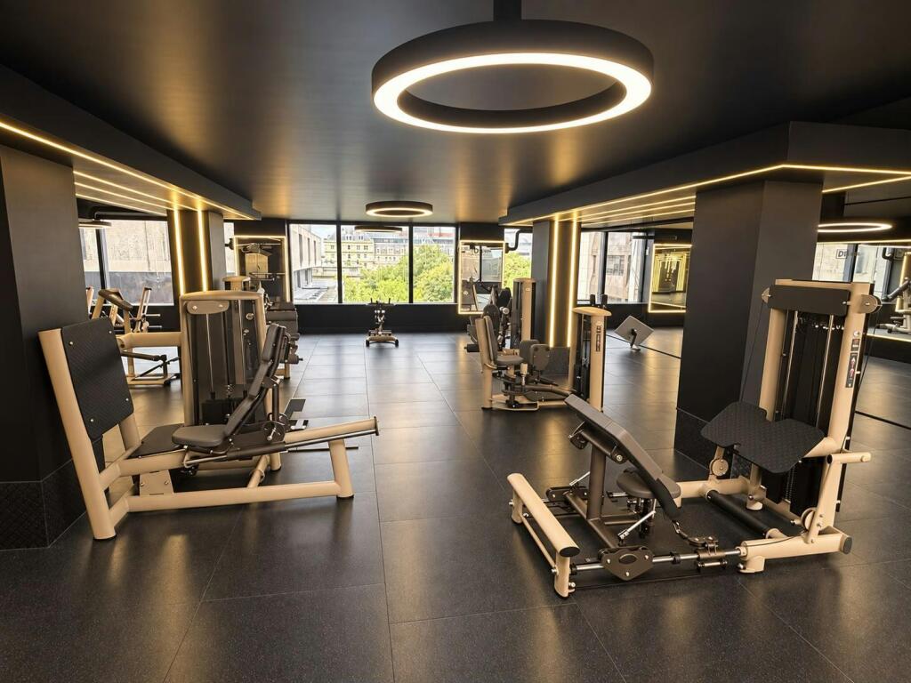 Bank House Gym 1.jpeg