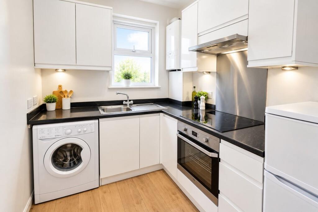 Apartment in London - View 5