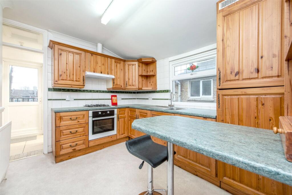 Apartment in London - View 4