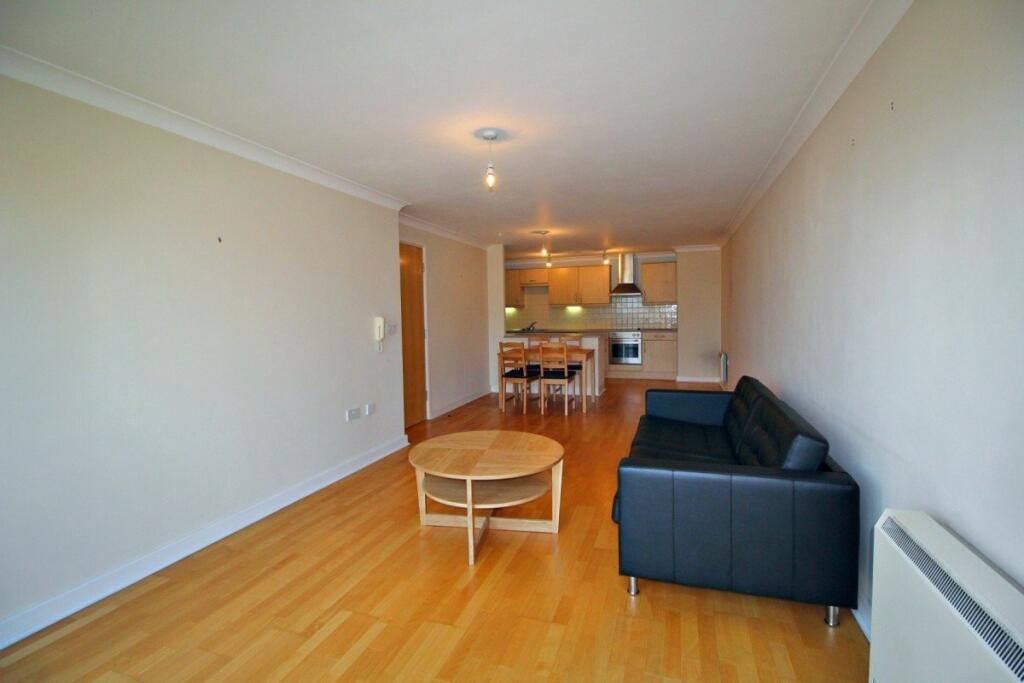 Apartment in Sheffield - View 3