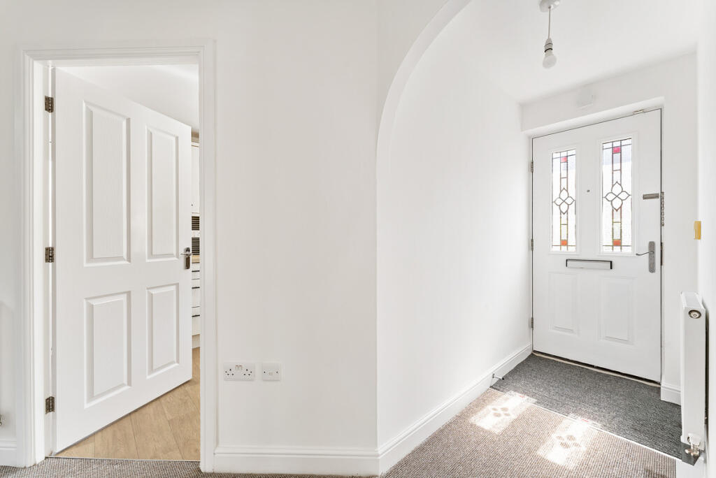 House in Wigan, Abram - More