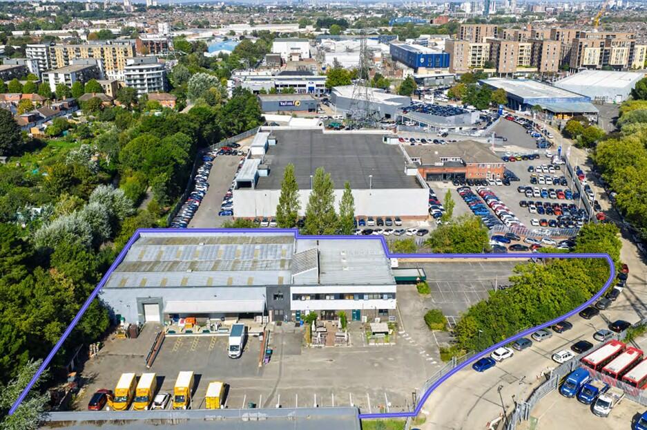 Main image of property: 16 Waterside Way, Wimbledon, London, SW17 0HB