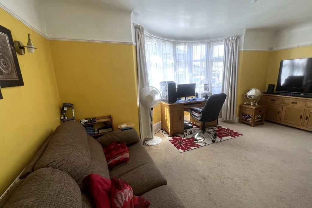 House in Portsmouth, Hilsea - View 5