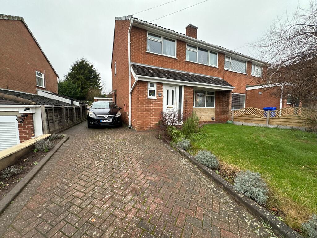 Main image of property: Sandringham Avenue, Stapenhill, Burton-on-Trent, DE15