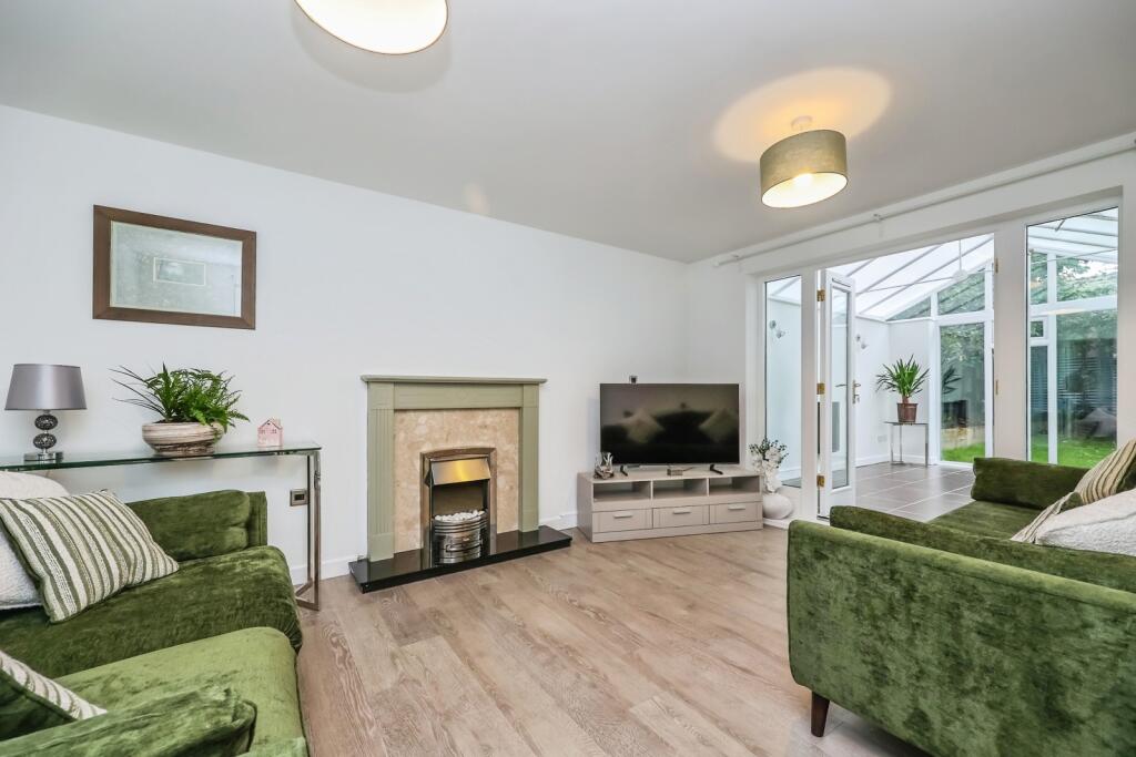 House in Ashfield, Hucknall - View 2