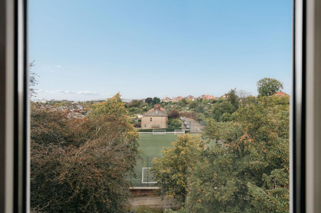Apartment in Glasgow, Claythorn, Broomhill - View 3