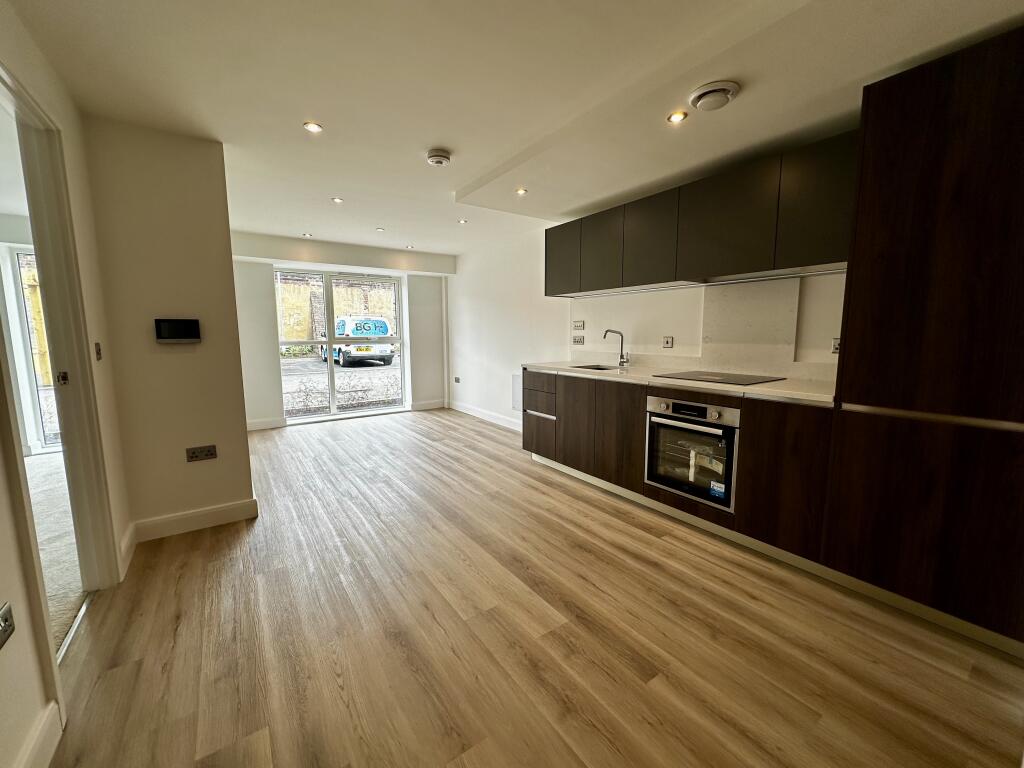 Main image of property: The Mount, Richmond Hill Approach, Leeds