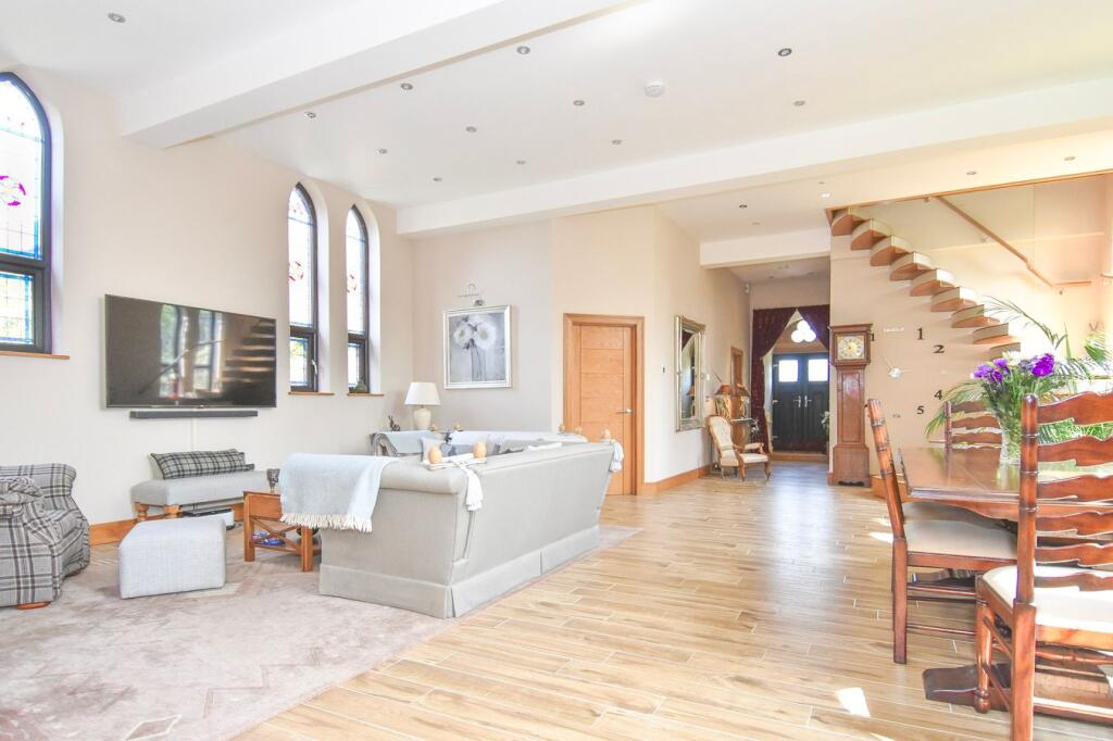 House in Taunton, Somerset - View 4