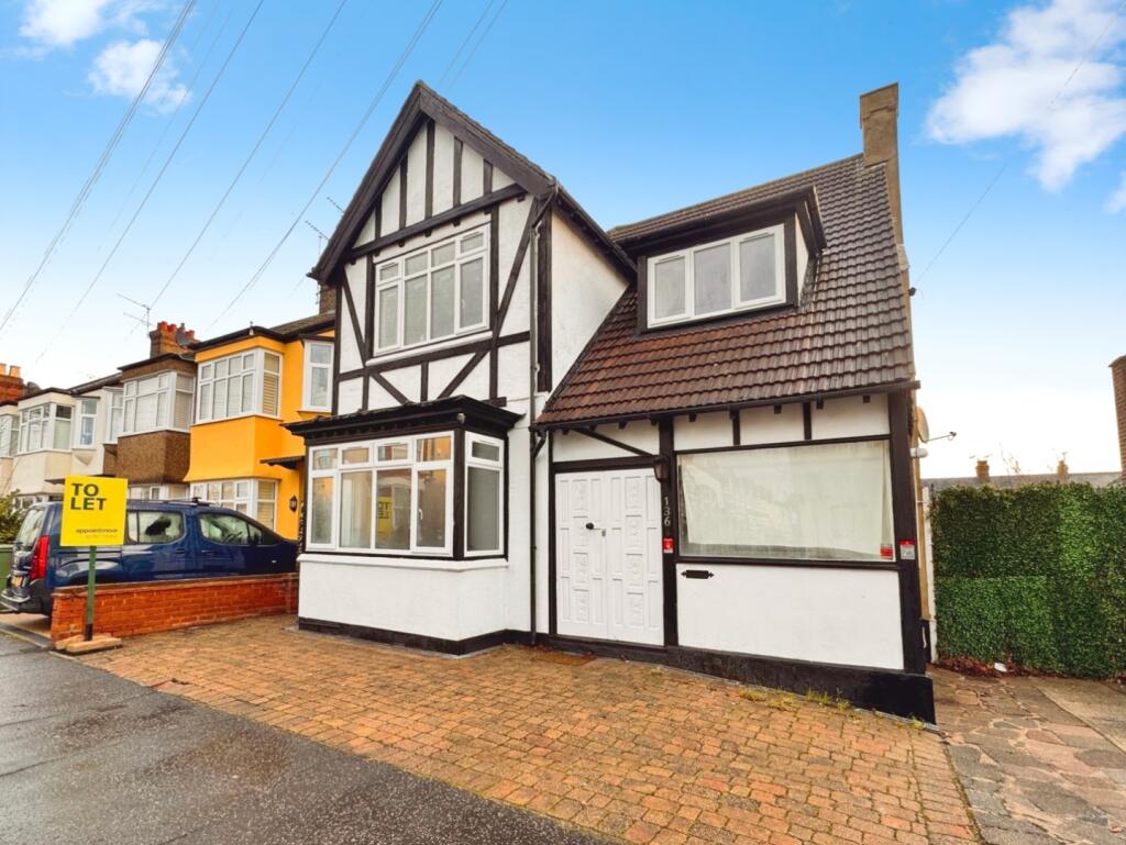 Main image of property: Southsea Avenue, Leigh-On-Sea