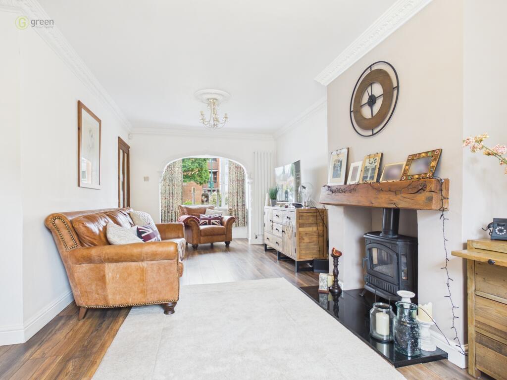House in Solihull, Smith's Wood - View 2