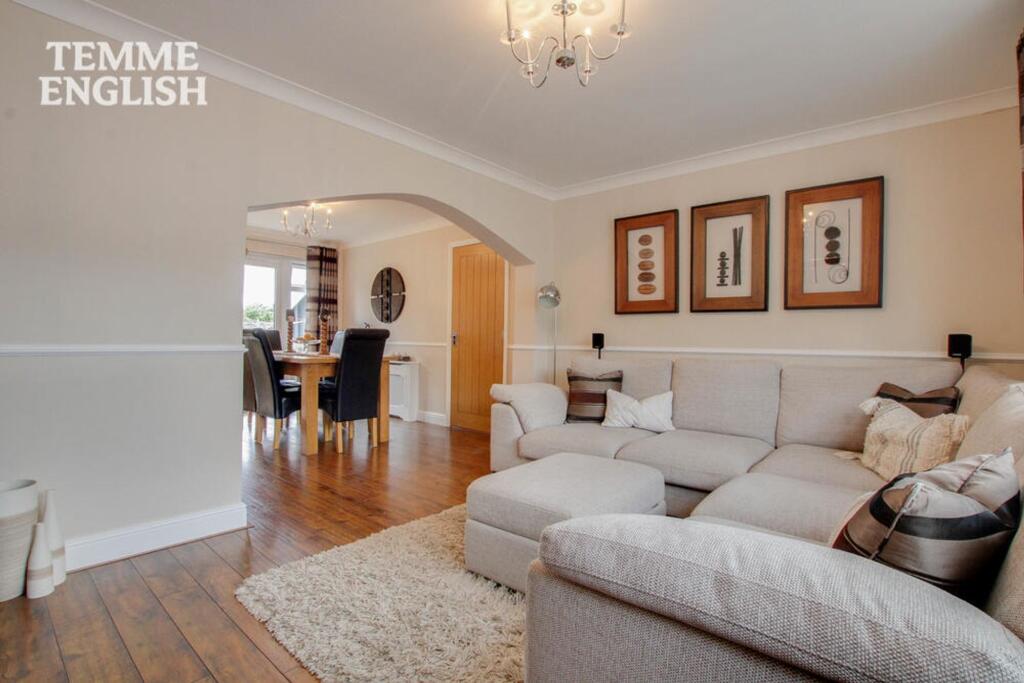 House in Southend-on-Sea - View 3