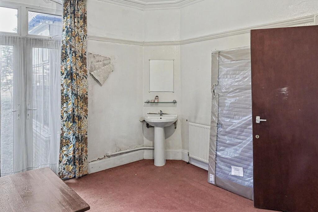 120 Yardley Wood Road, Birmingham B13 9JE - View 6