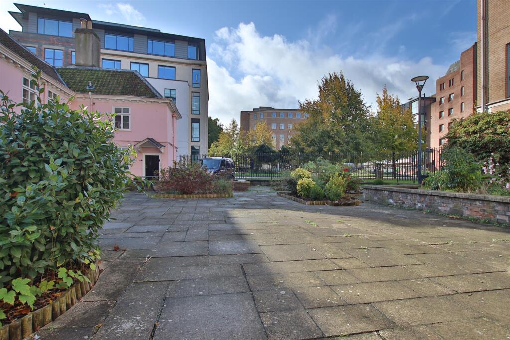 Property photo 6