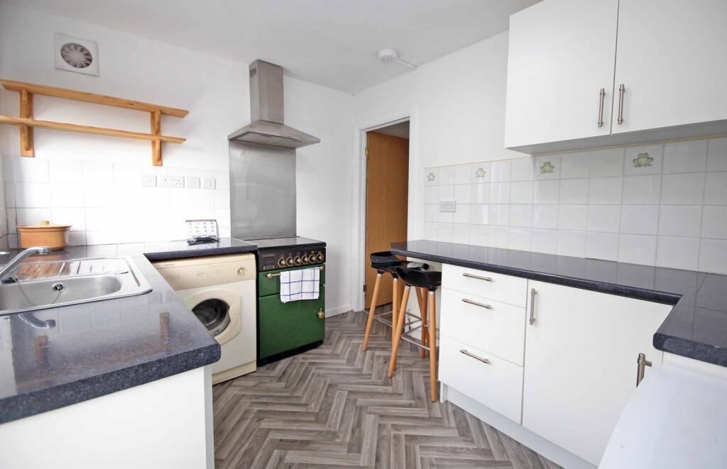 Williams Terrace, Ffordd Penmynydd, Llanfairpwll, Isle of Anglesey, LL61 photo 4