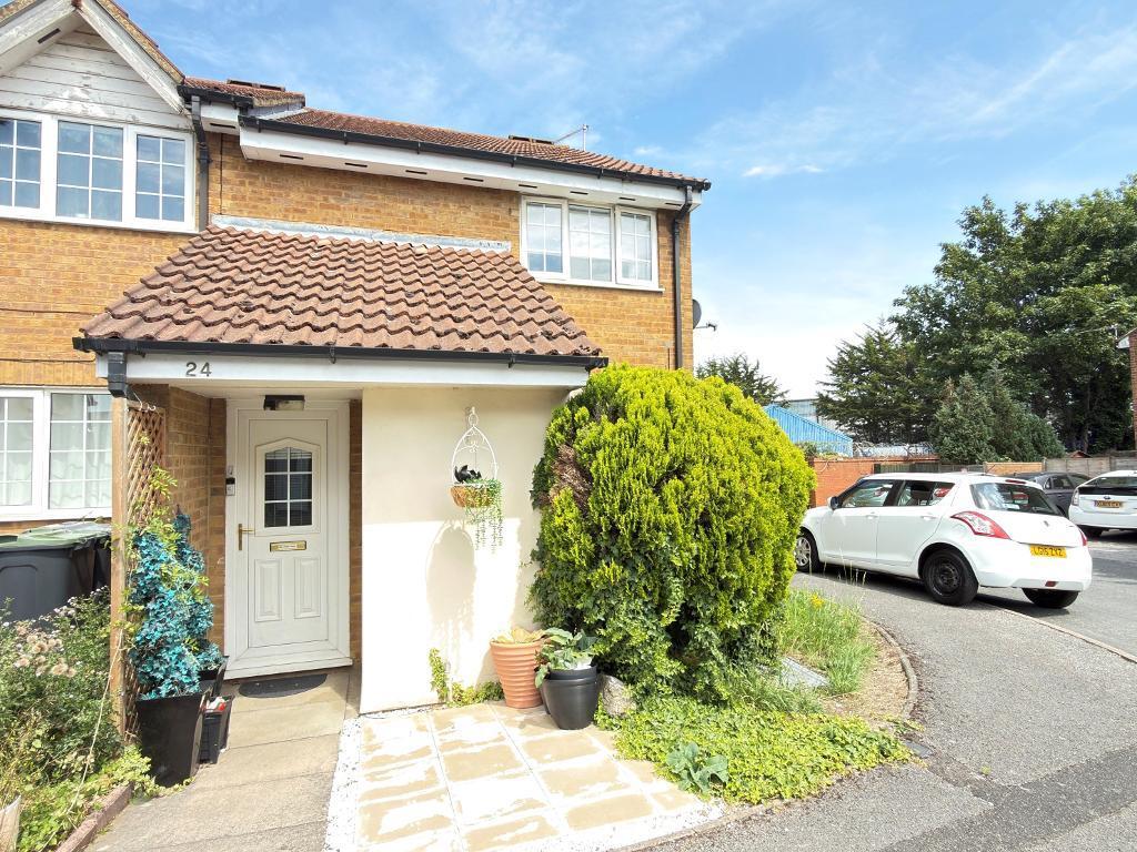 Main image of property: Malham Close, Leagrave, Luton, Bedfordshire, LU4 8PH