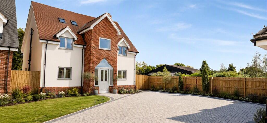 House in Biggleswade, Central Bedfordshire - More