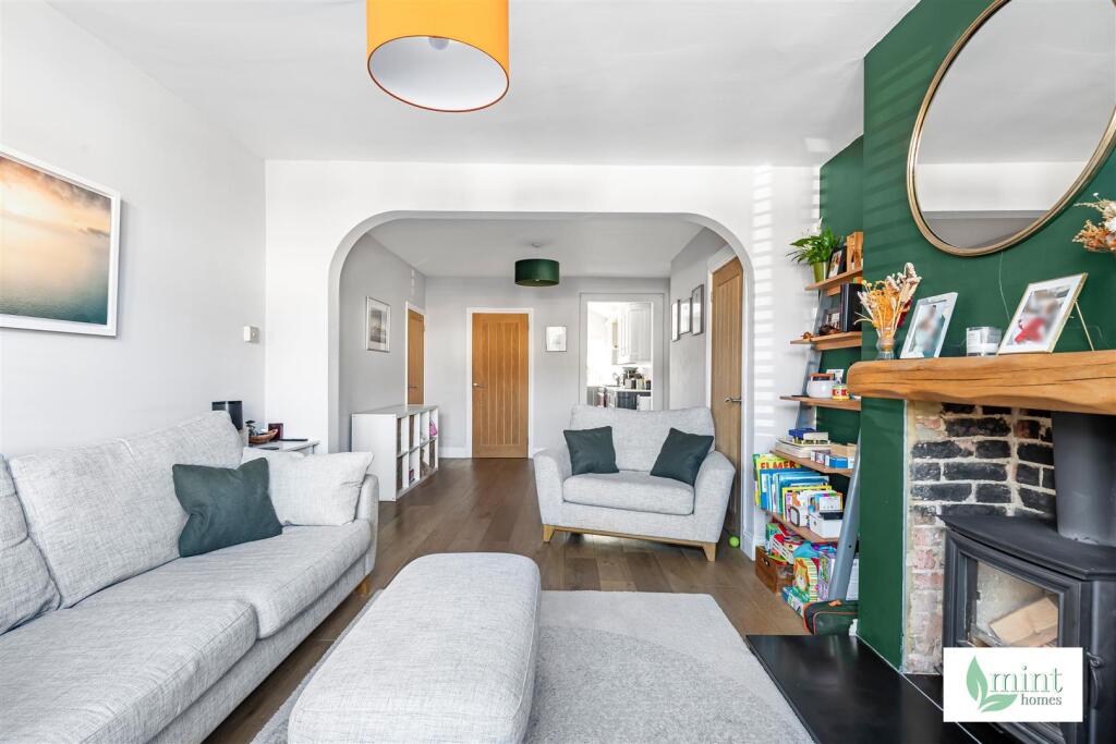 House in Kingston upon Thames - View 5