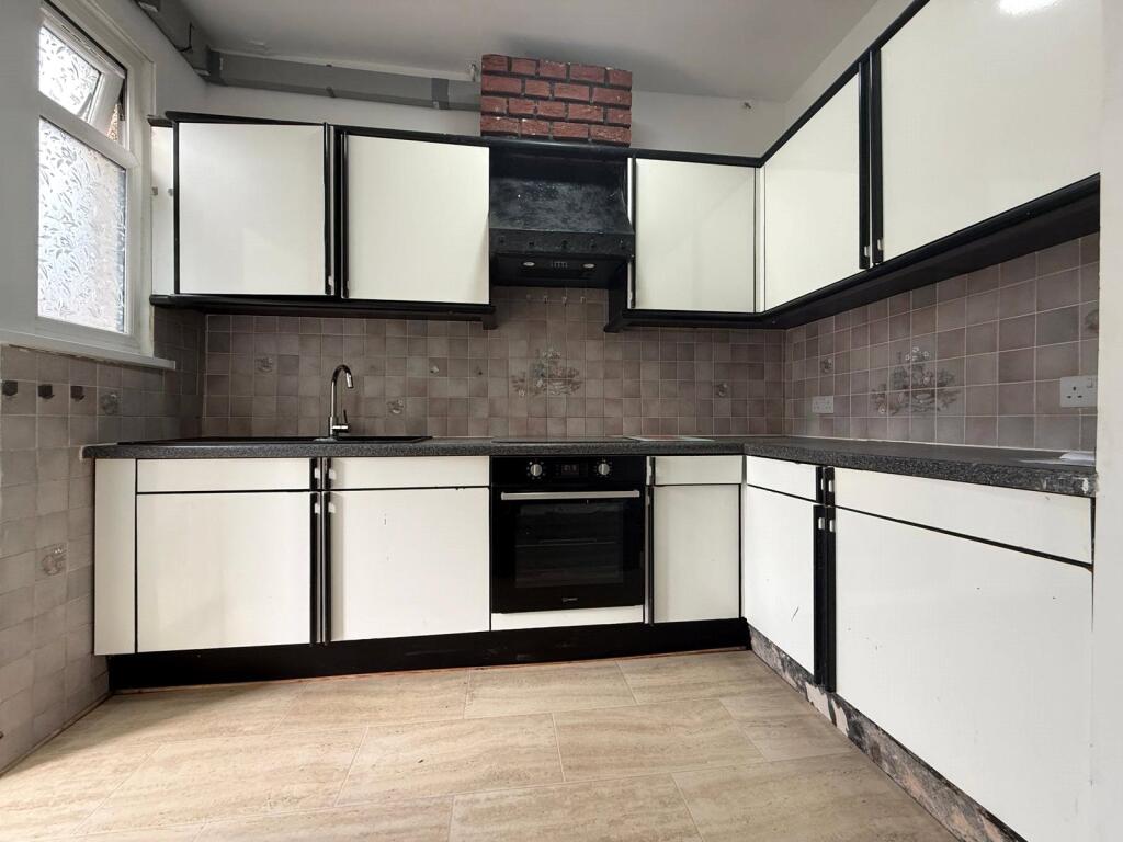 House in London - View 5