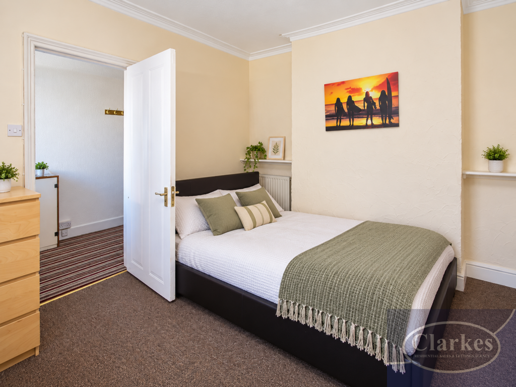 Sedgley Road, Winton photo 3