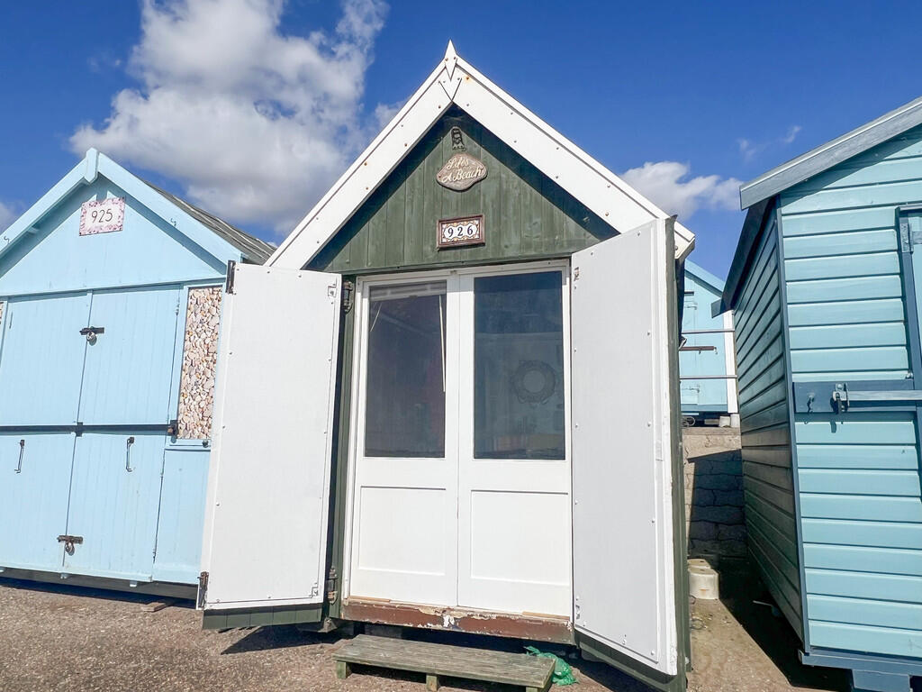 Main image of property: Beach Hut 926, Brackenbury Cliffs